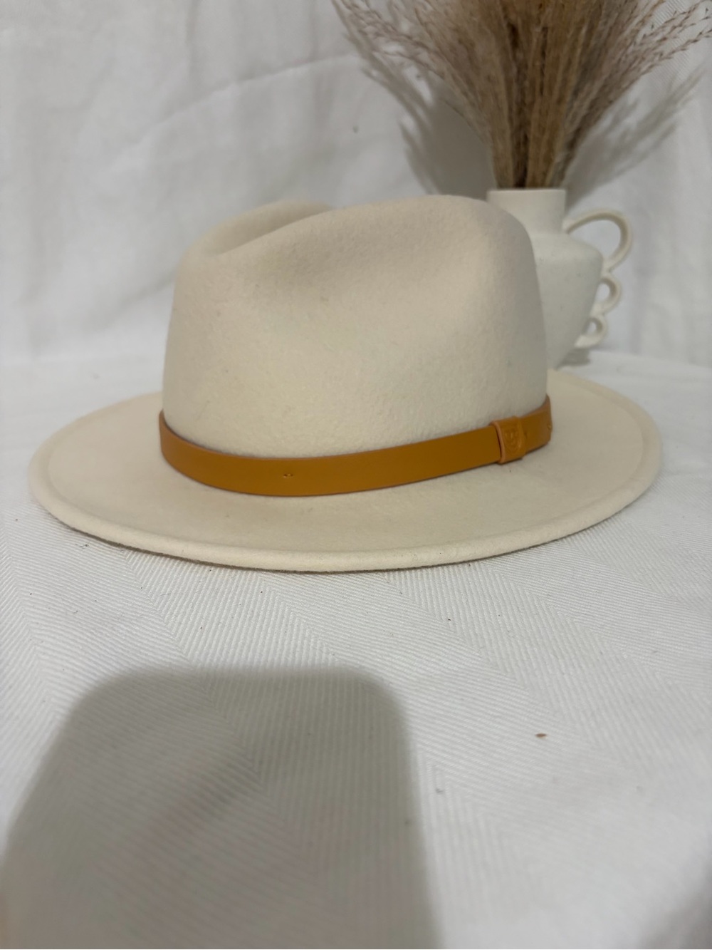 Brixton Masser Wool Felt Fedora Hat Cream Fedora Tan Band Western Rodeo Size M